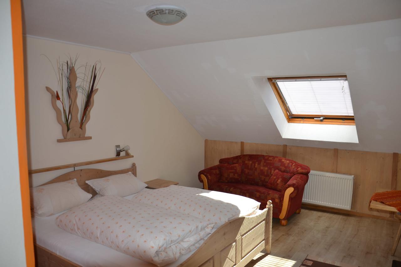 Landgasthof Wangerstuben Oberostendorf Екстер'єр фото