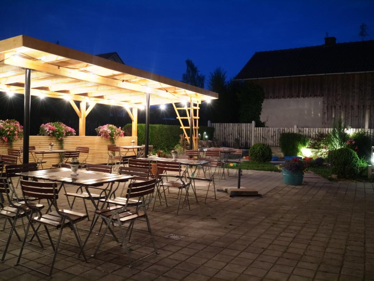 Landgasthof Wangerstuben Oberostendorf Екстер'єр фото